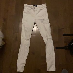 White Hollister ripped jeans